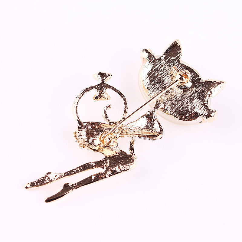 Cat Silver Brooches Rhinestone Jewelry - Paw and Claw Jewelry